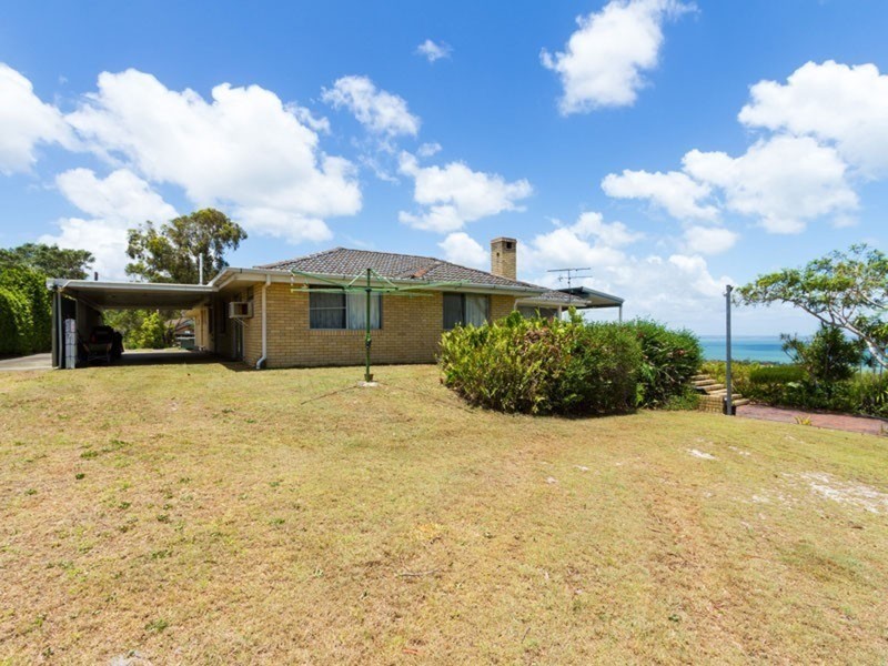 1/10 Illawong Crescent, Dunwich QLD 4183