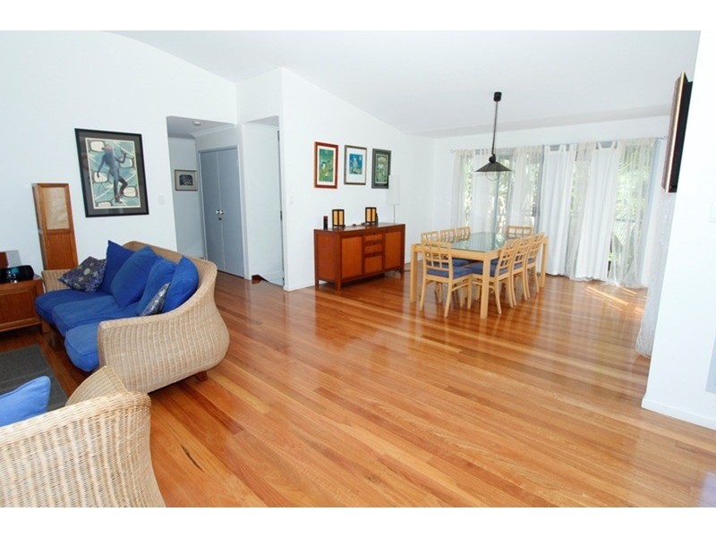 81 Tramican Street, Point Lookout QLD 4183