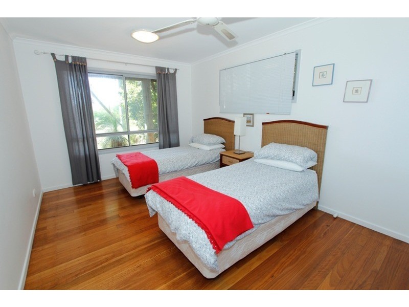 81 Tramican Street, Point Lookout QLD 4183