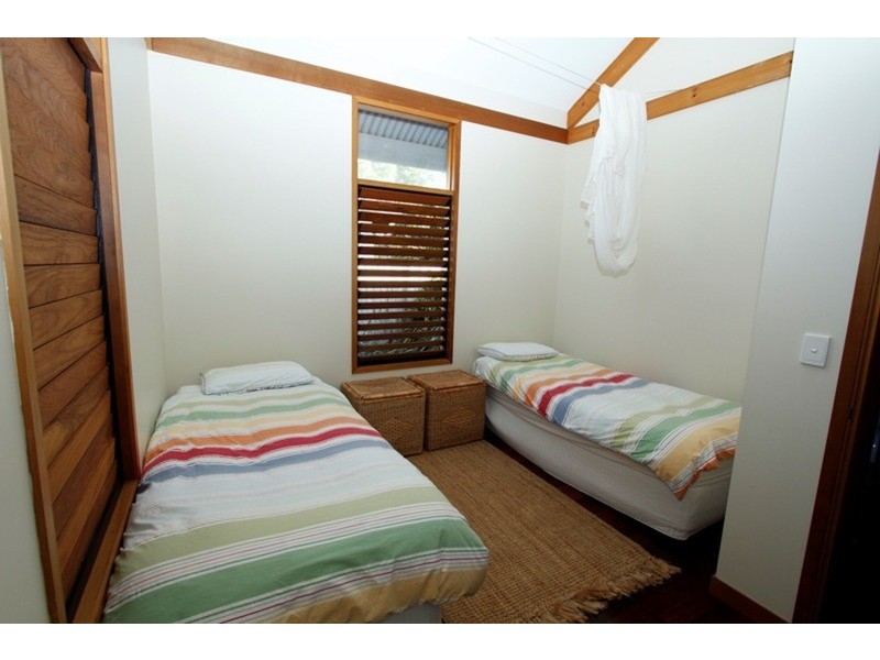 4 Mulung Street, Point Lookout QLD 4183