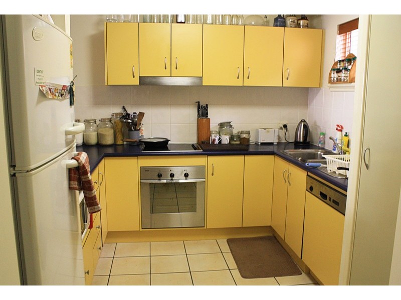 25/11-13 Samarinda Drive, Point Lookout QLD 4183
