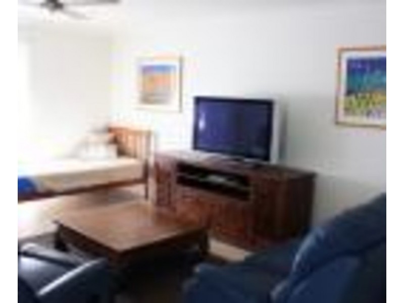 AMALFI, 2/16 Cumming  Parade, Point Lookout QLD 4183