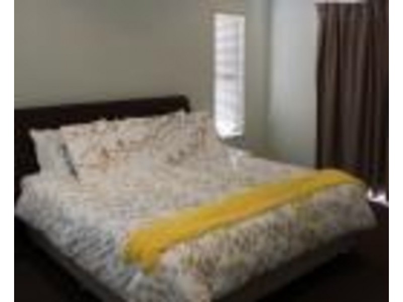 AMALFI, 2/16 Cumming  Parade, Point Lookout QLD 4183