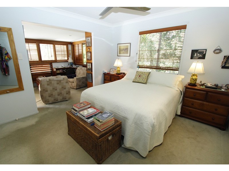 26 Timbin Road, Point Lookout QLD 4183