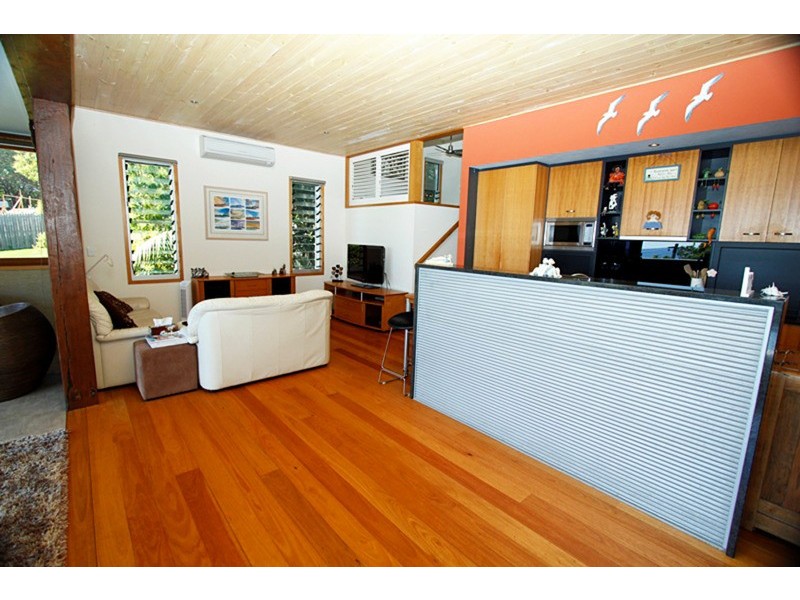 99 Mooloomba Road, Point Lookout QLD 4183