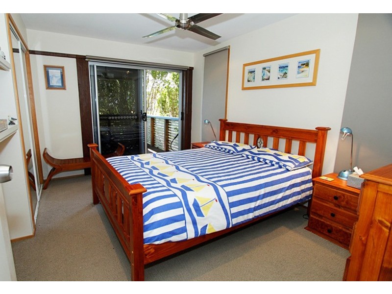 99 Mooloomba Road, Point Lookout QLD 4183