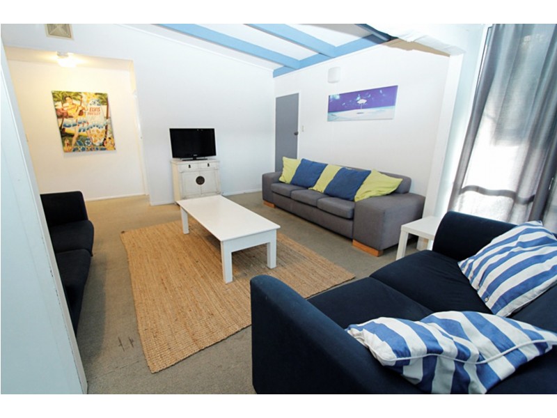 113 Dickson Way, Point Lookout QLD 4183