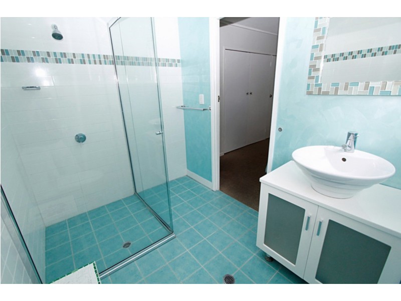 113 Dickson Way, Point Lookout QLD 4183