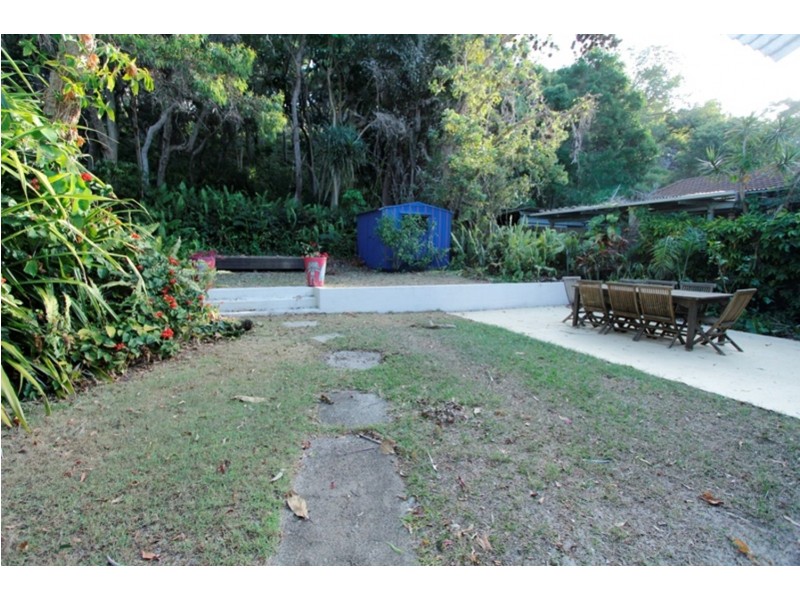 113 Dickson Way, Point Lookout QLD 4183