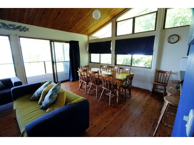 71 Tramican  Street, Point Lookout QLD 4183