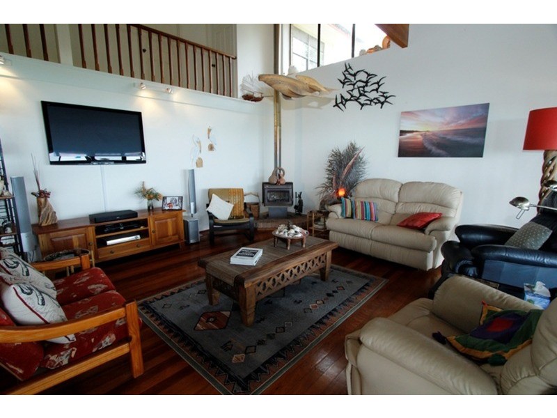 117 Tramican Street, Point Lookout QLD 4183