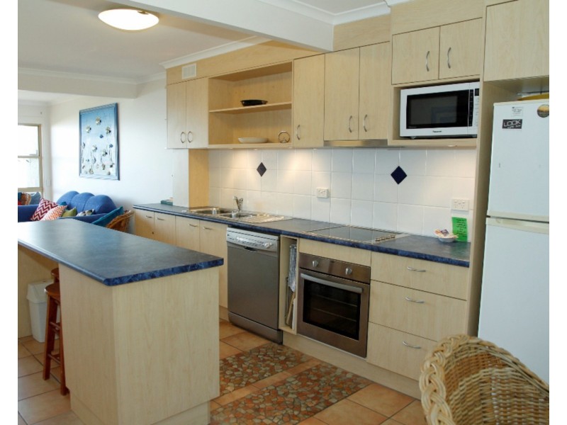 33/21 Cumming Parade, Point Lookout QLD 4183