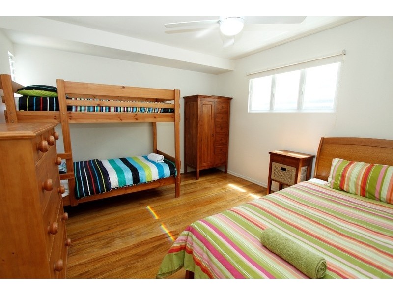 1/12 Samarinda Way, Point Lookout QLD 4183