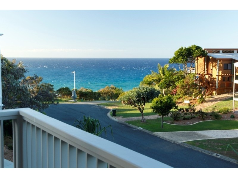 1/8 Roseby Court, Point Lookout QLD 4183