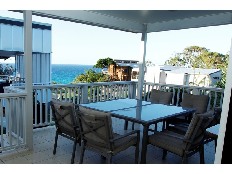 1/8 Roseby Court, Point Lookout QLD 4183