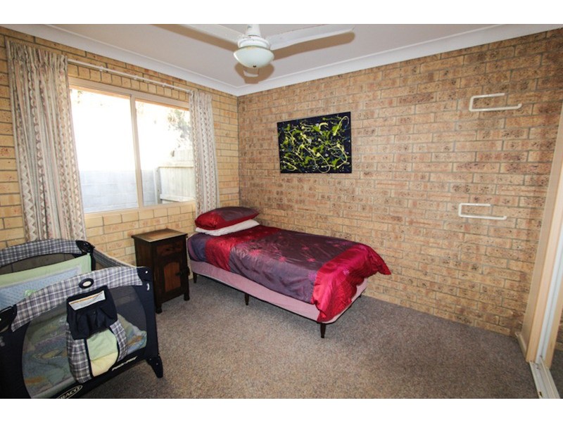1/34 Samarinda  Way, Point Lookout QLD 4183