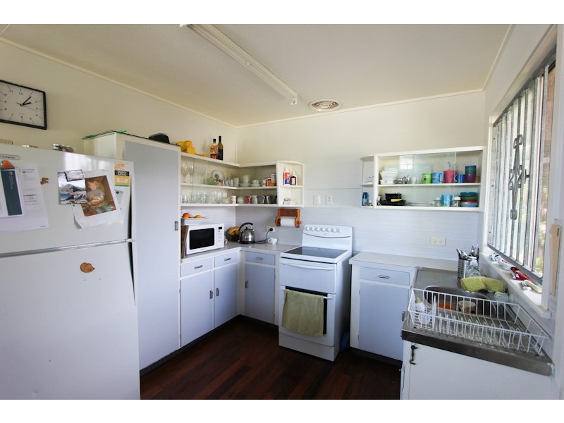 12  Guy Crescent, Dunwich QLD 4183