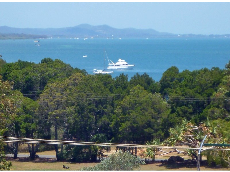 12  Guy Crescent, Dunwich QLD 4183