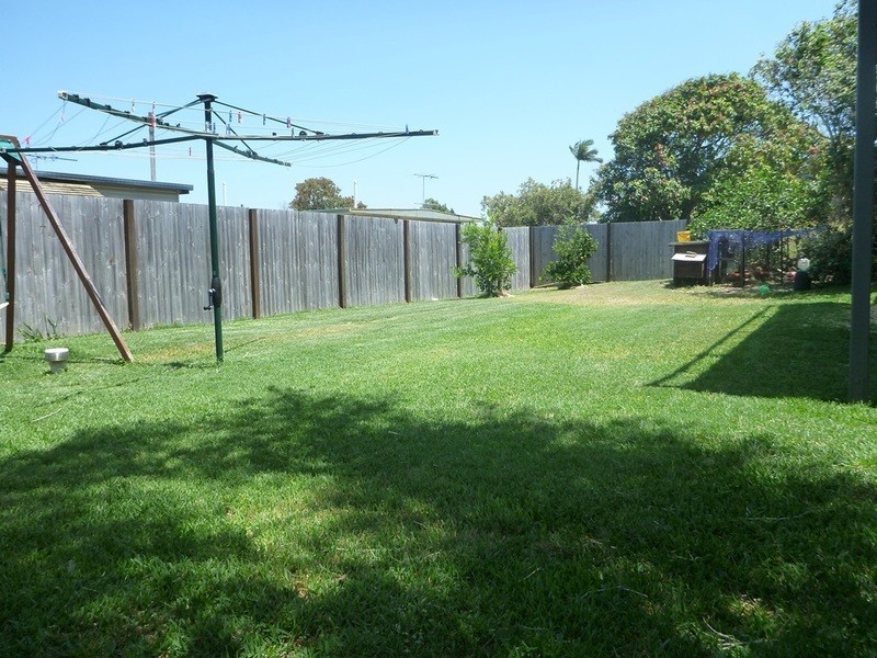 12  Guy Crescent, Dunwich QLD 4183