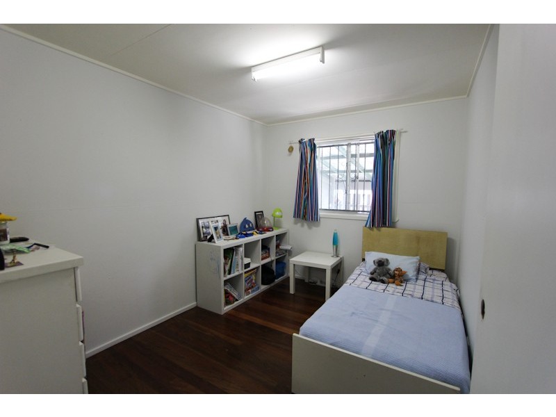 12  Guy Crescent, Dunwich QLD 4183