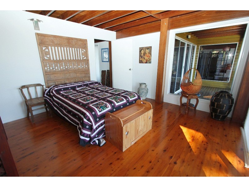 53 Rainbow Crescent, Dunwich QLD 4183