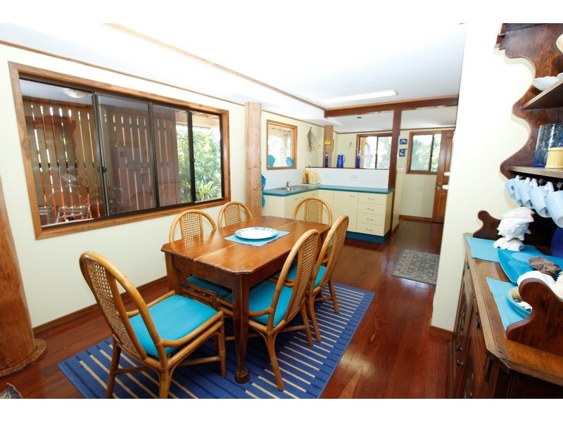 136 Tramican Street, Point Lookout QLD 4183