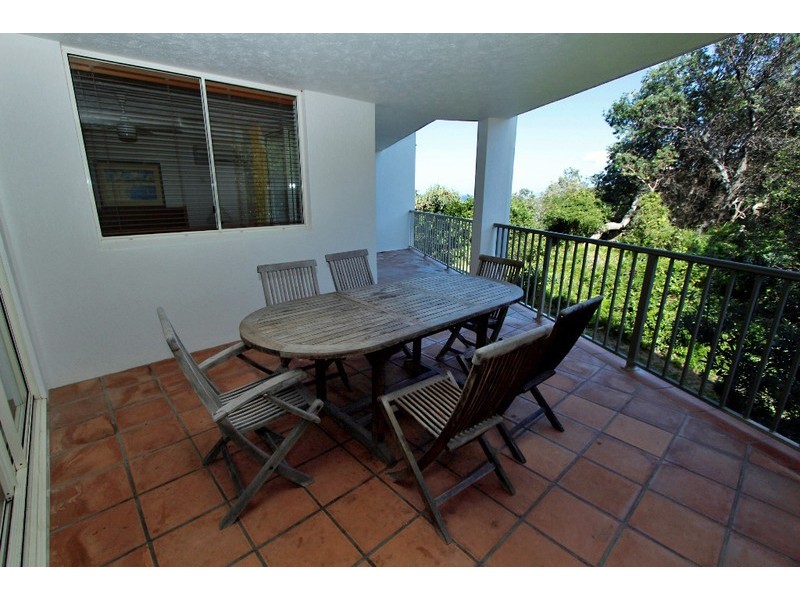 4/11 Samarinda Drive, Point Lookout QLD 4183