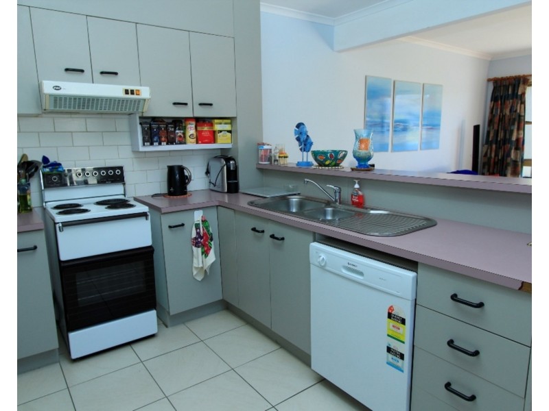 5/21-25 Cumming Parade, Point Lookout QLD 4183