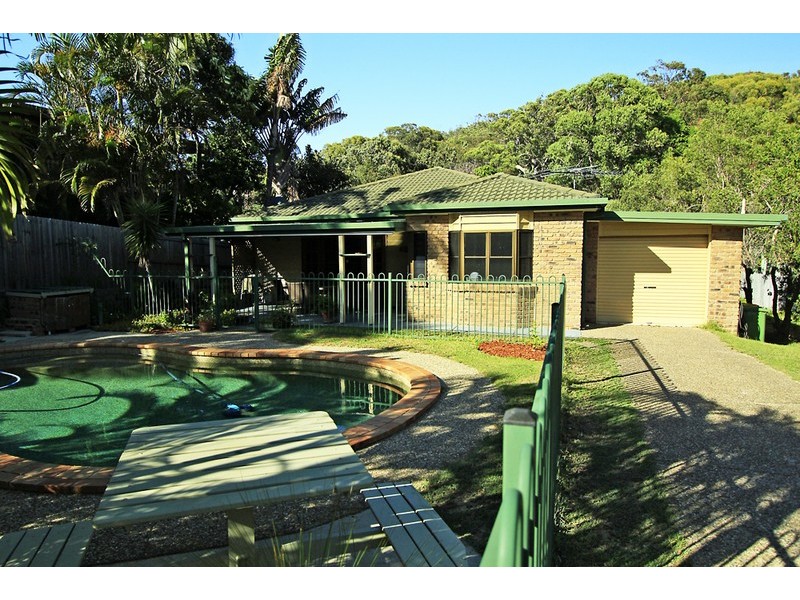 124 Tramican Street, Point Lookout QLD 4183