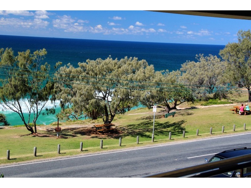 2/23 Mooloomba Road, Point Lookout QLD 4183