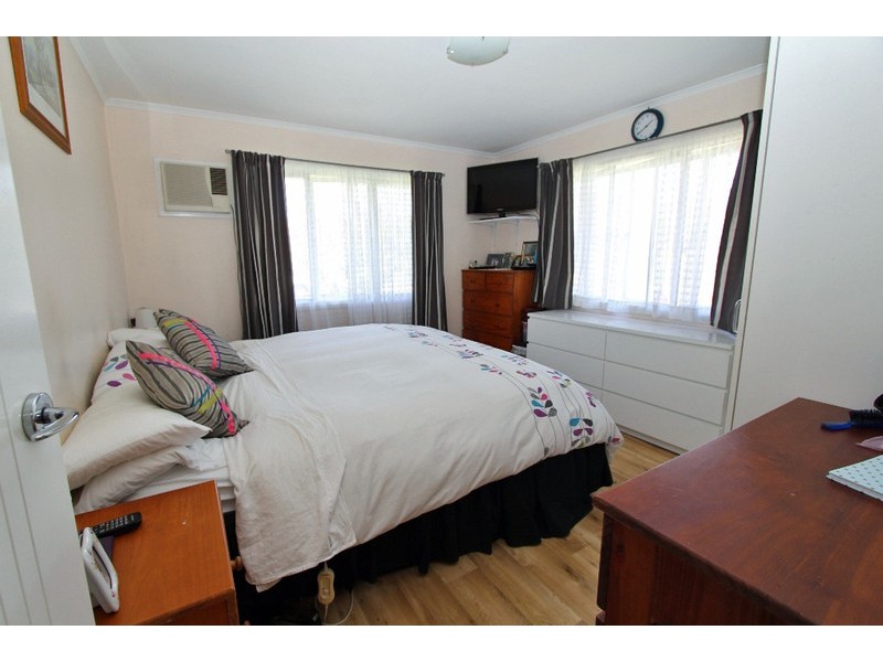 28 Petrie Street, Dunwich QLD 4183