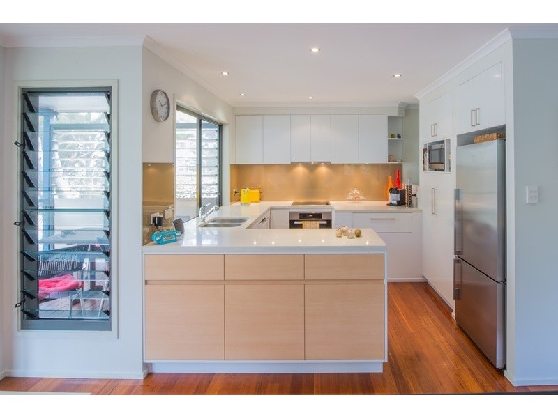 2/36 George Nothling Drive, Point Lookout QLD 4183