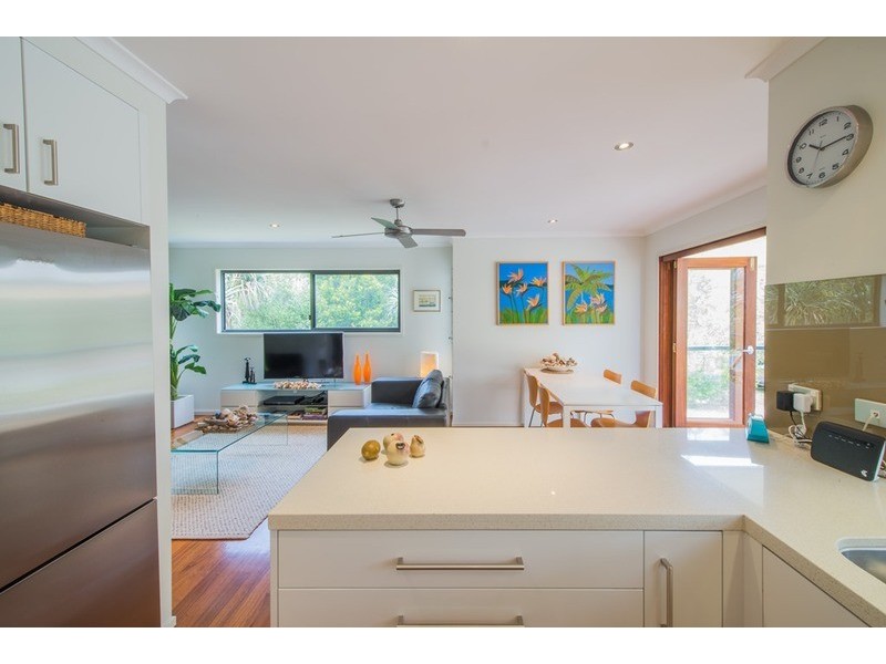 2/36 George Nothling Drive, Point Lookout QLD 4183