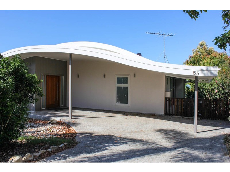 55 Tramican Street, Point Lookout QLD 4183