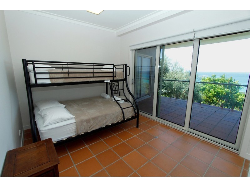 55 Tramican Street, Point Lookout QLD 4183
