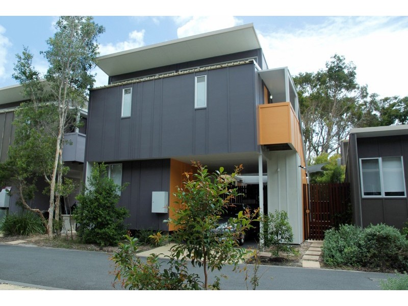 49 Dickson Way, Point Lookout QLD 4183