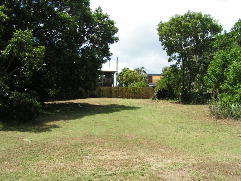 104 Mooloomba Road, Point Lookout QLD 4183