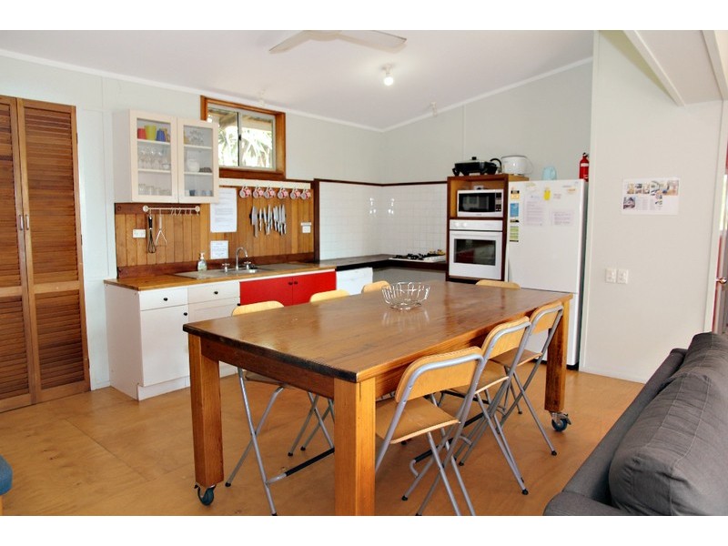 3 Yarrong Road, Point Lookout QLD 4183