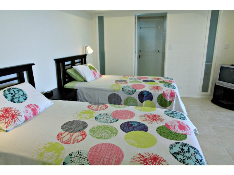 9/6 Cumming Parade, Point Lookout QLD 4183