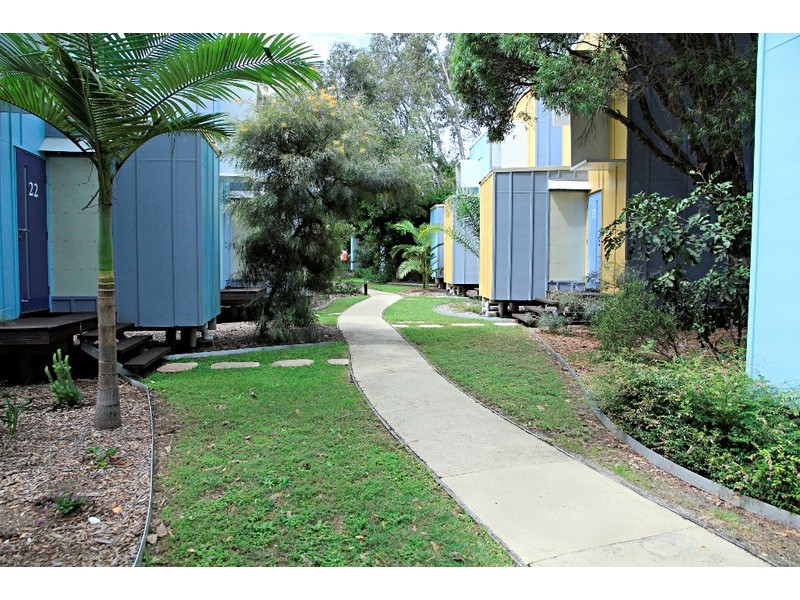 49 Dickson Way, Point Lookout QLD 4183