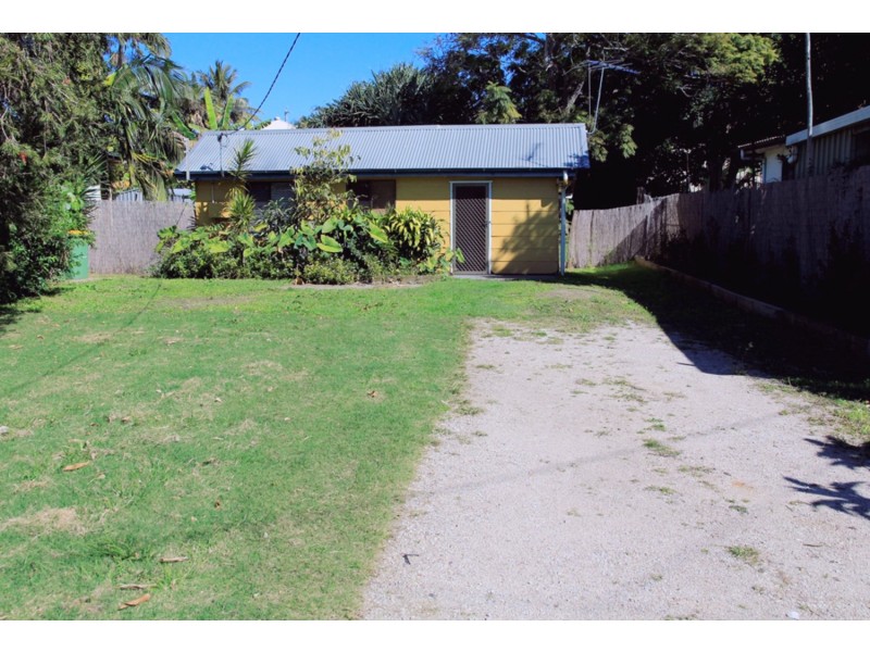 11 Fraser Street, Dunwich QLD 4183