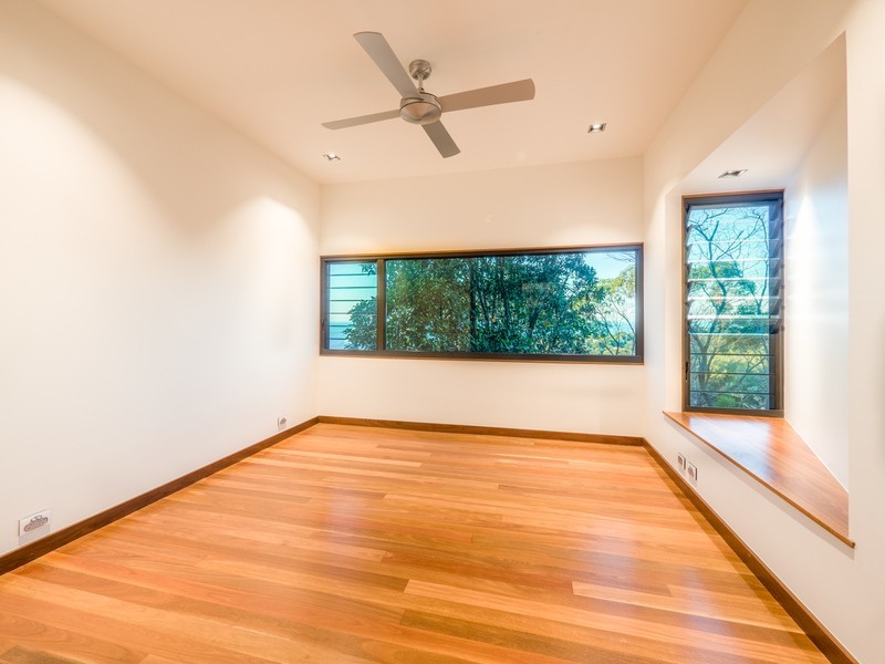 2/7 Pratt Court, Point Lookout QLD 4183