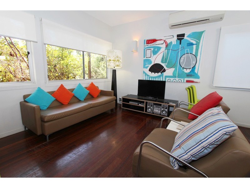 49 Dickson Way, Point Lookout QLD 4183