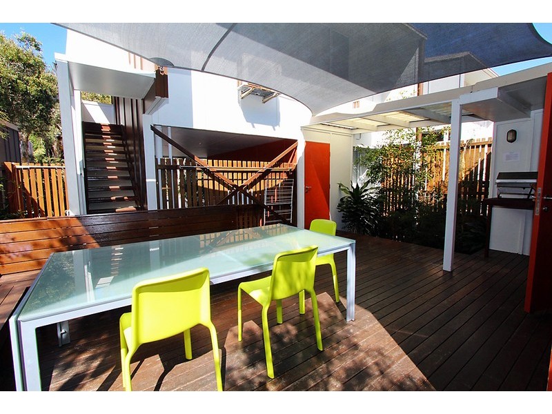 49 Dickson Way, Point Lookout QLD 4183