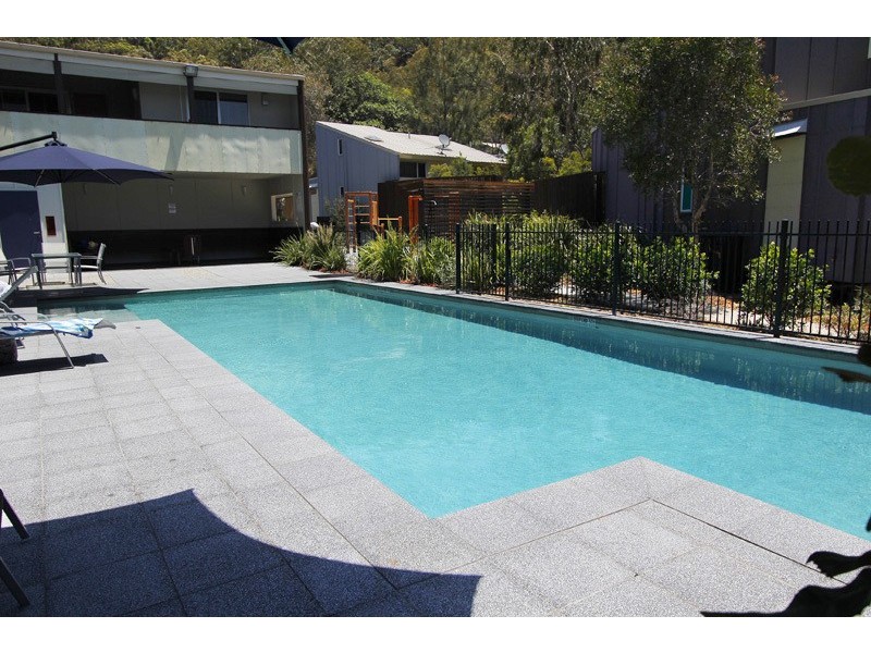 49 Dickson Way, Point Lookout QLD 4183