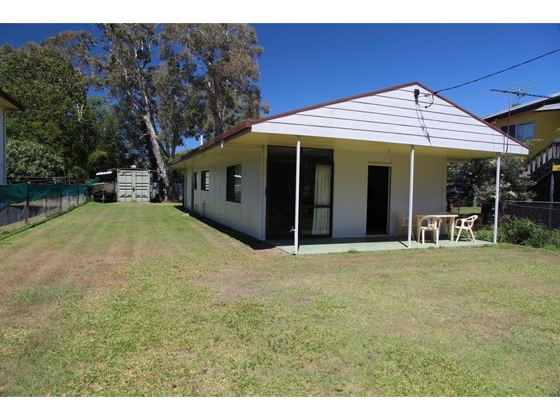 9 Flinders Avenue, Dunwich QLD 4183