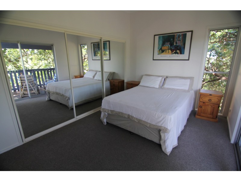 2/92 Mooloomba Road, Point Lookout QLD 4183