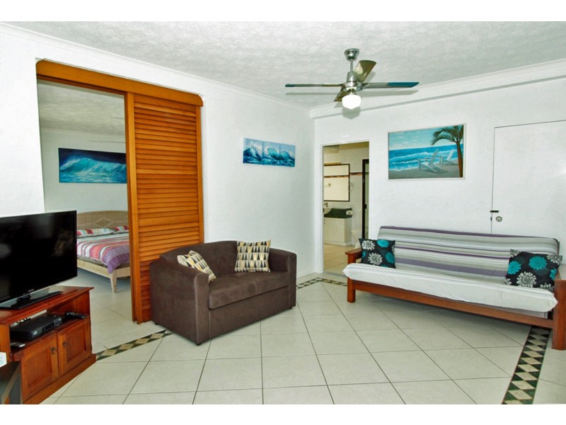 4/120 Mooloomba Road, Point Lookout QLD 4183