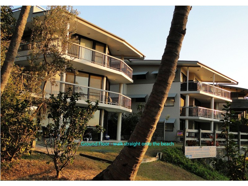 4/120 Mooloomba Road, Point Lookout QLD 4183