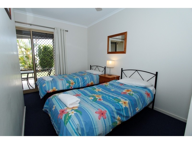 12/21-25 Cumming Parade, Point Lookout QLD 4183